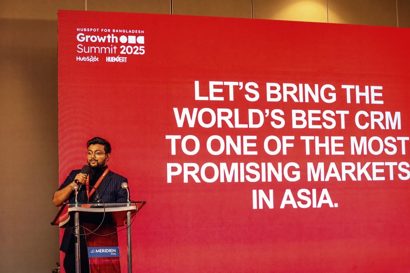 Ratul Rahman on stage at the HubSpot for Bangladesh Growth Summit 2025