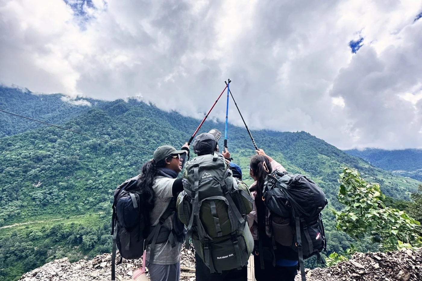 Trekking the Annapurna region, 2023